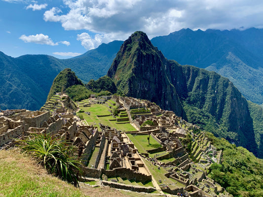 Peru - Andes to Amazon - Thee Curious Traveller Tours